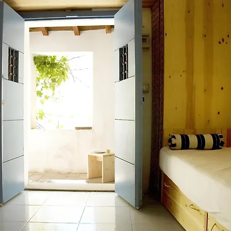 Ferienhaus Borgo Petelia, Casa Fazio, Antica Piccola Casa Con Loggia E Scala Esterna
